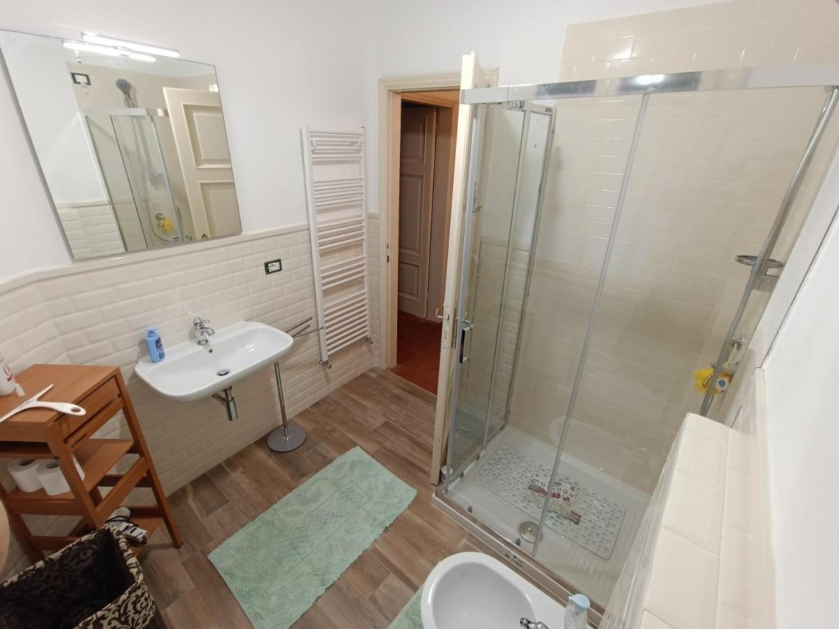 Cozy Apartment Near The City Walls Lucca Esterno foto