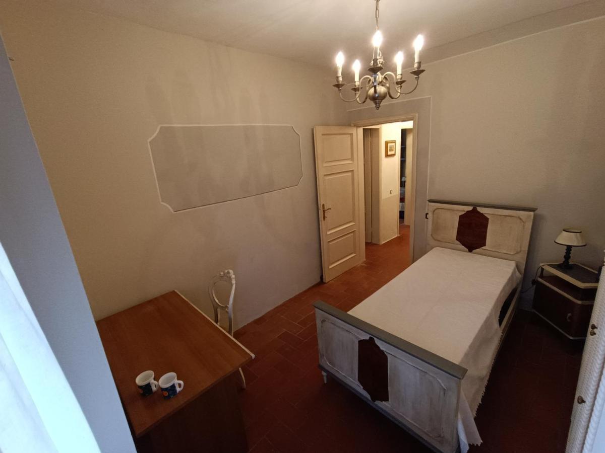 Cozy Apartment Near The City Walls Lucca Esterno foto